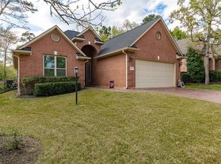 350 Creekwood W, Montgomery, TX 77356