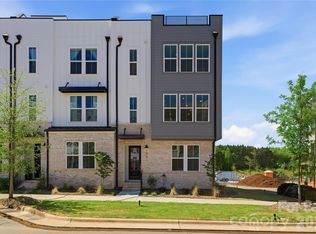 7029 Westrow Ave, Charlotte, NC 28278