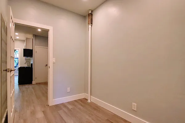 Rented by MetroNest | media 18