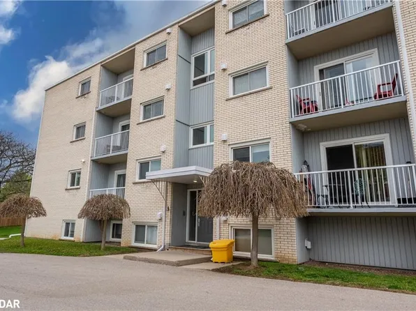 37 Conroy Cres #7, Guelph, ON N1G 2V5