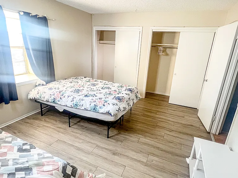 Unit is unfurnished and photos are staged. Furniture not included.