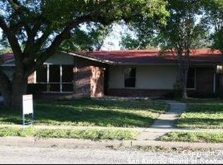 807 Briarcliff Dr, San Antonio, TX 78213