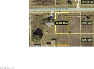 2613 44th St SW, Lehigh Acres, FL 33976