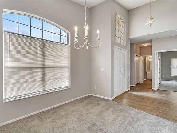 4th image of 622 Bloomingdale Dr