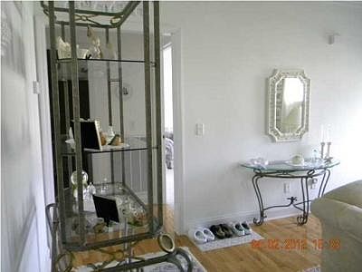 5th image of 250 Hidden Oaks Dr