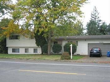 1st image of 2606 NE 98th Ave