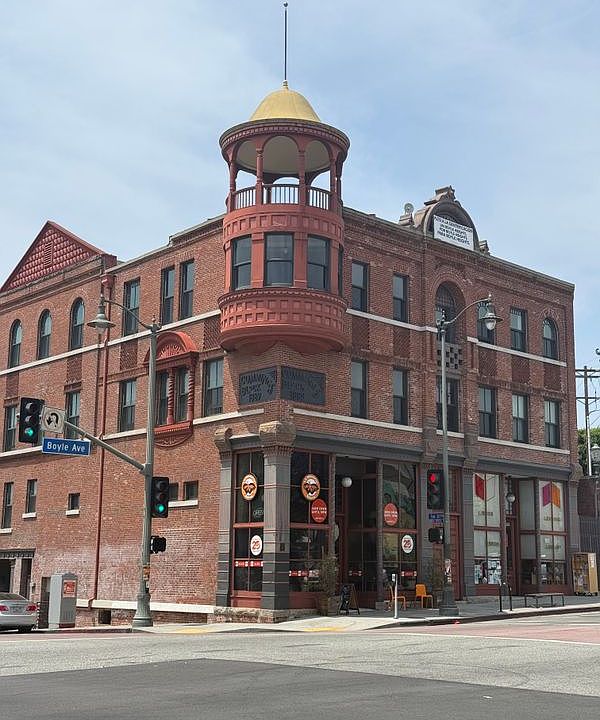 Building Photo