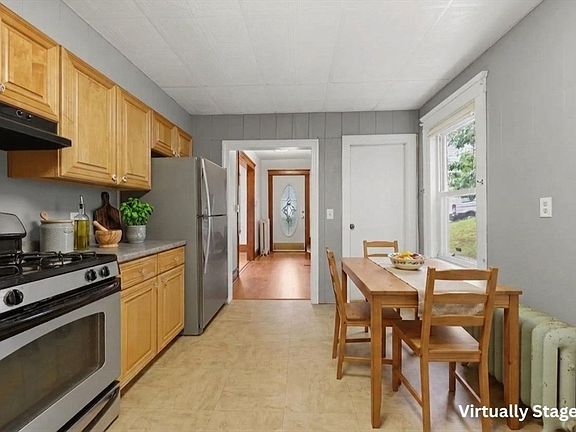 5th image of 80 Francis St