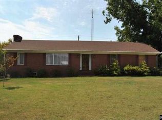 3494 State Line Rd, Martin, TN 38237
