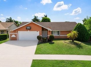 4450 NW 71st Ave, Lauderhill, FL 33319