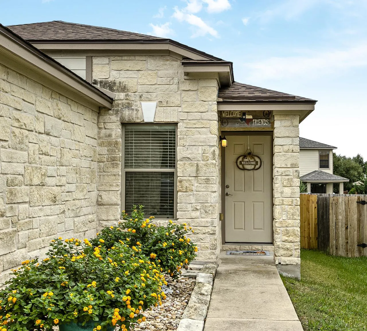 2322 Kuykendall Dr — Photo 4