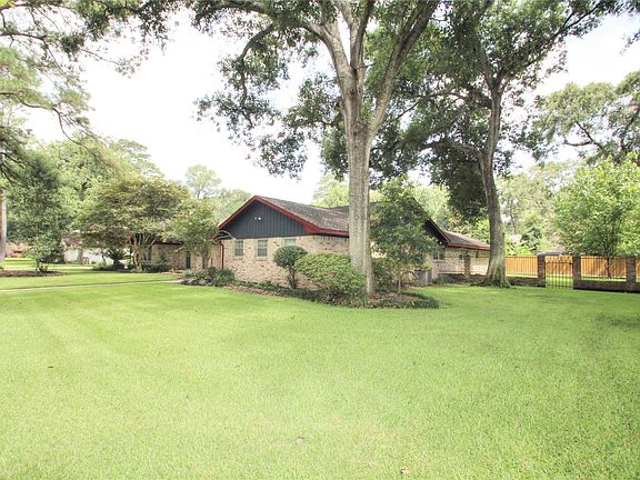 5th image of 1011 Woodchurch Ln