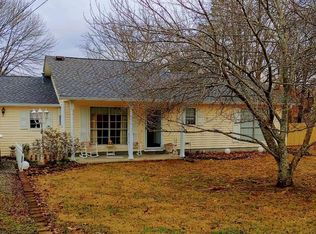 15129 Wall St, Sale Creek, TN 37373