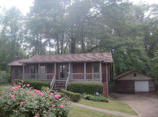 5020 Cheryl Cir, Powder Springs, GA 30127