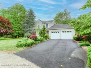10 Forge Ct, Marlboro, NJ 07746