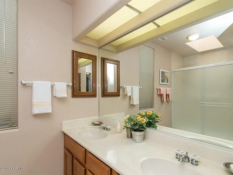 192 Barcelona Way — Photo 12