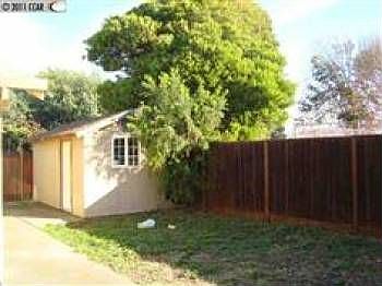3rd image of 362 S 39th St