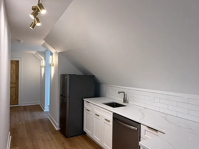 1577 Belmar Rd #3 — Photo 11