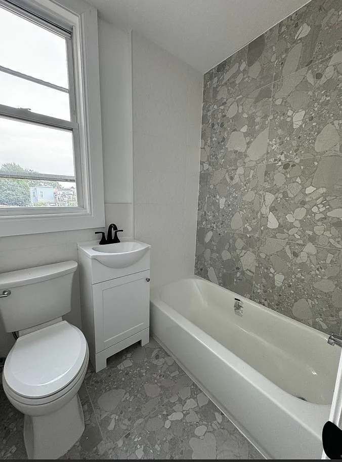 1 bed, 650 sqft, $2,000 — Photo 4