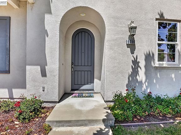 2nd image of 9799 Belladonna Dr