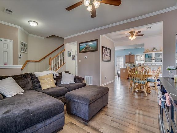 4th image of 5552 Belle Pond Dr