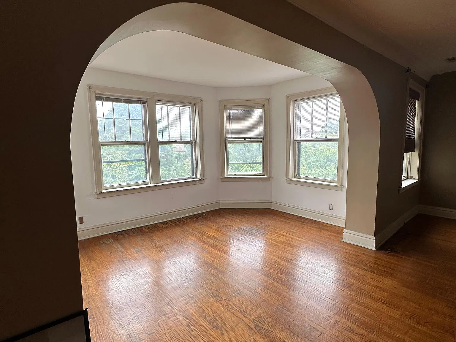 3435 W Adams St — Photo 3