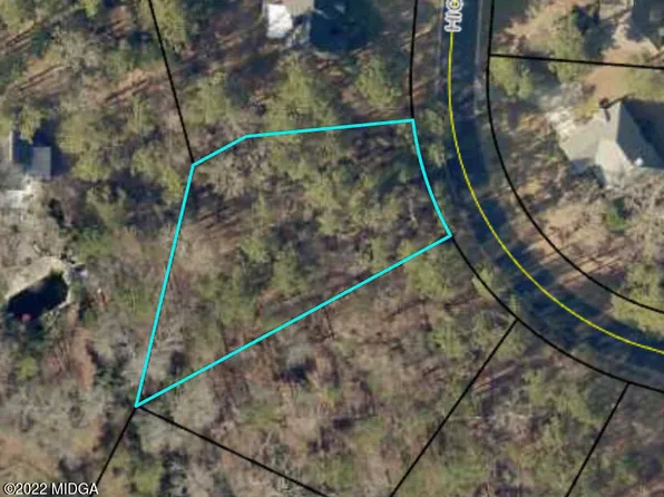 312 Hickory Gln, Centerville, GA 31028