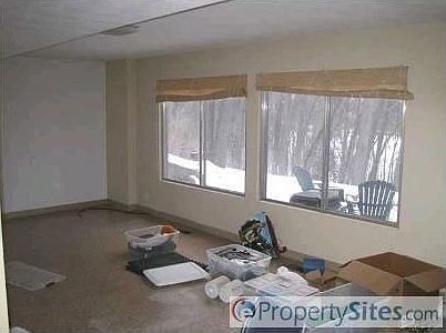 5th image of 2745 Nipawin Ct NE