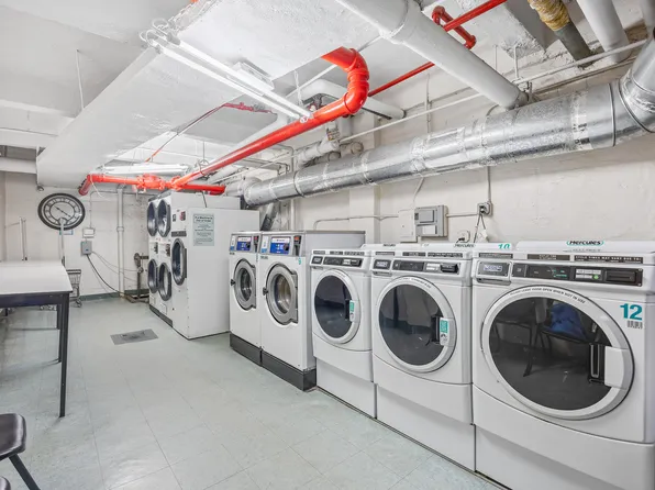 408 West 34th Street image 7 of 9