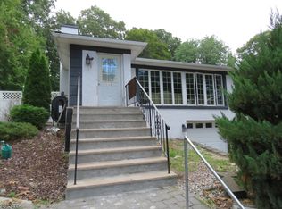 38 Lake Shore Dr, Rockaway, NJ 07866