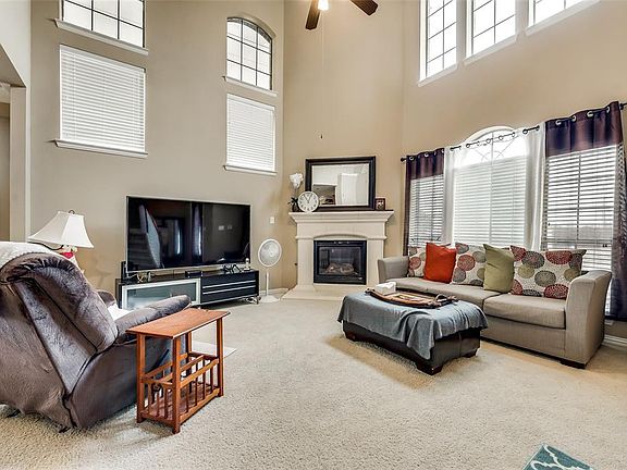 3rd image of 2152 Broadstone Dr