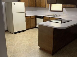 6114 Vinnie Dr APT B, Valdosta, GA 31605