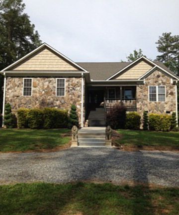 2nd image of 664 Anchor Dr