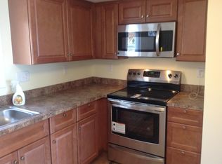 41 Rice Ln, Beacon Falls, CT 06403