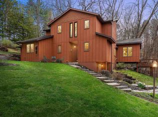 3889 Spring St NE, Solon, IA 52333