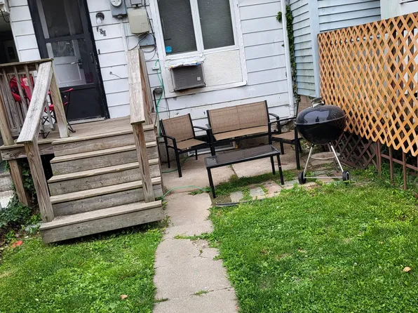 780 S 8th St, Allentown, PA 18103