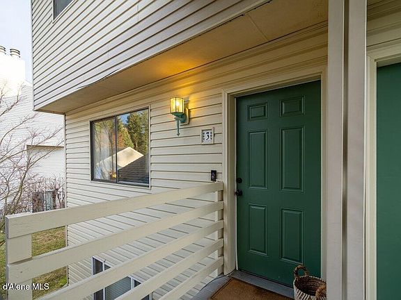 3rd image of 8205 N Ridgewood Dr APT 3