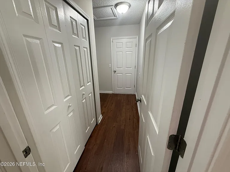 5550 Oak Crossing Dr — Photo 31