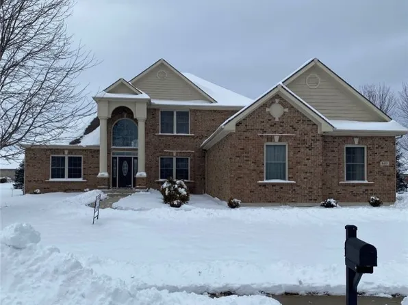 567 Chartwell Ct, Troy, OH 45373