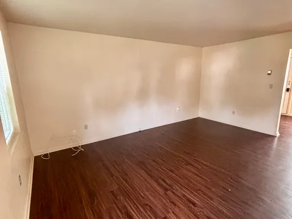 708 Conway St NE #708, Roanoke, VA 24012