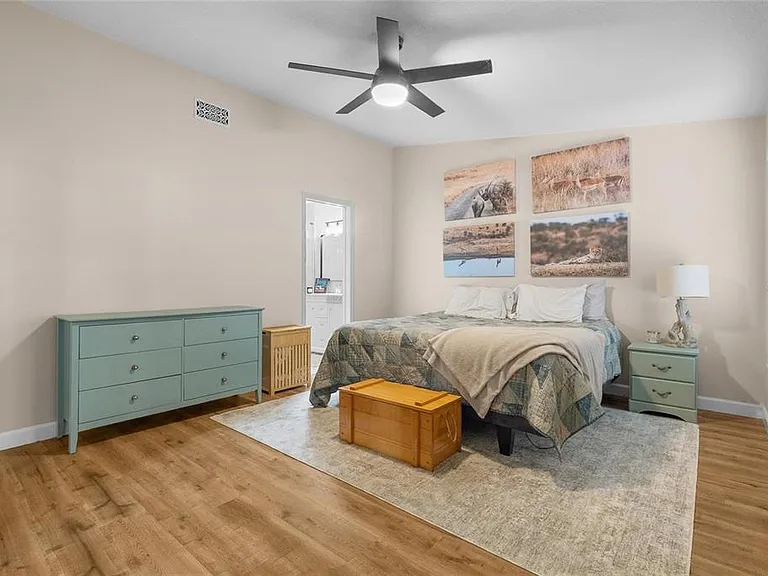 2468 Gulfbreeze Cir — Photo 10