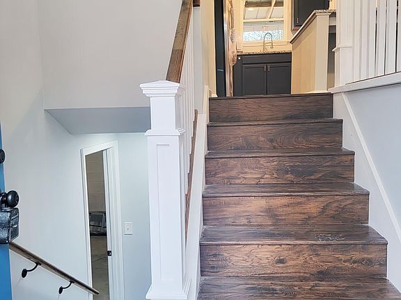 5th image of 3997 Lynncrest Dr NE