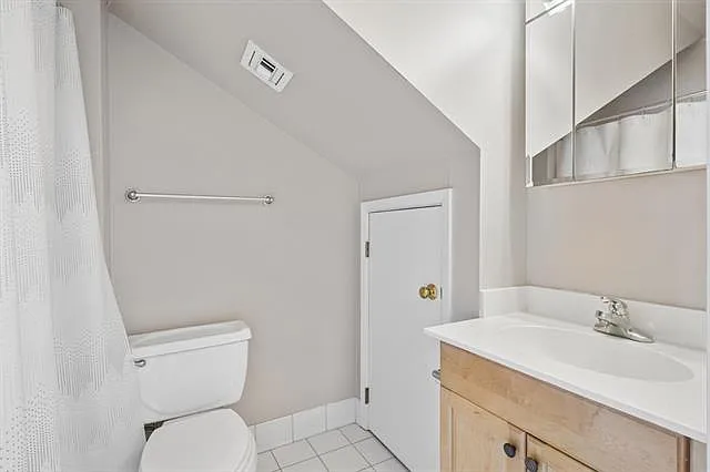 1809 Magazine St — Photo 12