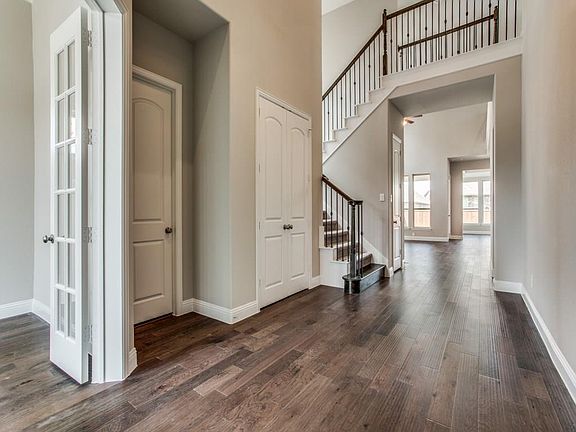 3rd image of 5740 Adair Ln