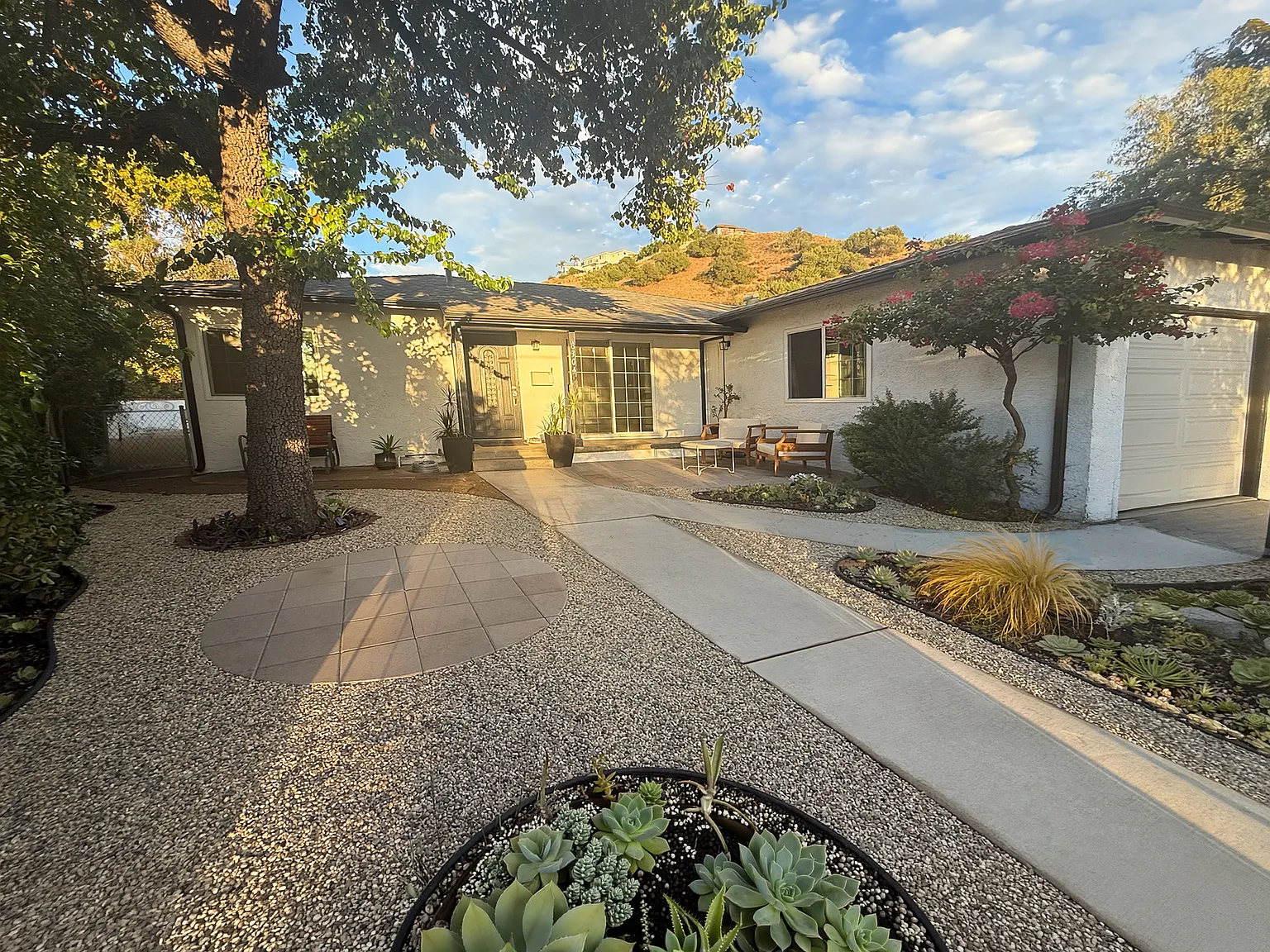 3 bed, 1400 sqft, $5,000 — Photo 3