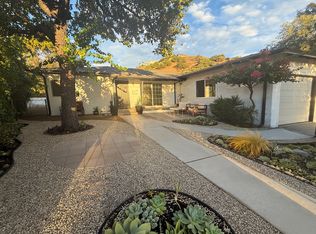 8304 Outland View Dr, Sun Valley, CA 91352