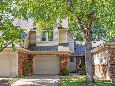 6834 Oakwood Dr, Urbandale, IA, 50322