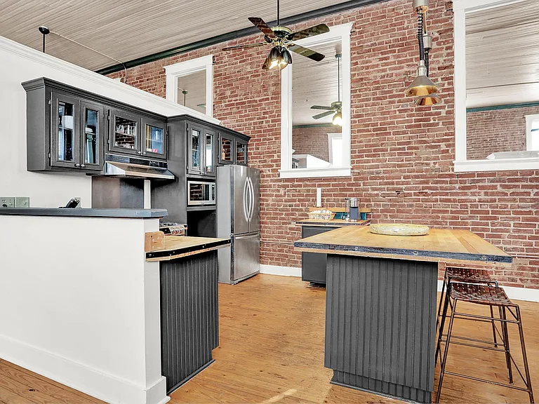 506 S Main St #102 — Photo 12