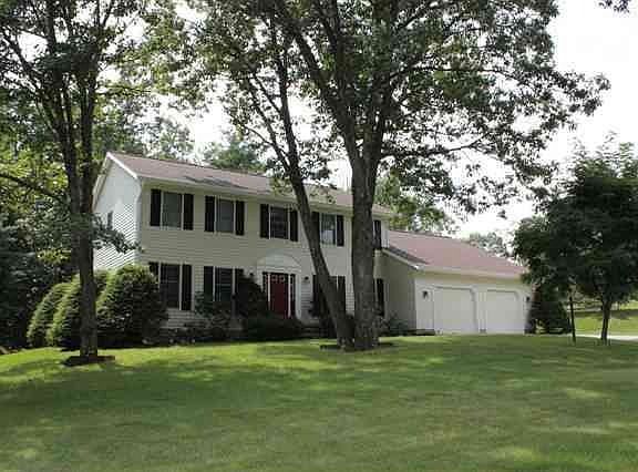 2nd image of 1 Dartmore Dr