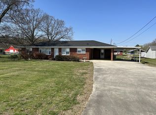 16951 New Cut Rd, Athens, AL 35611